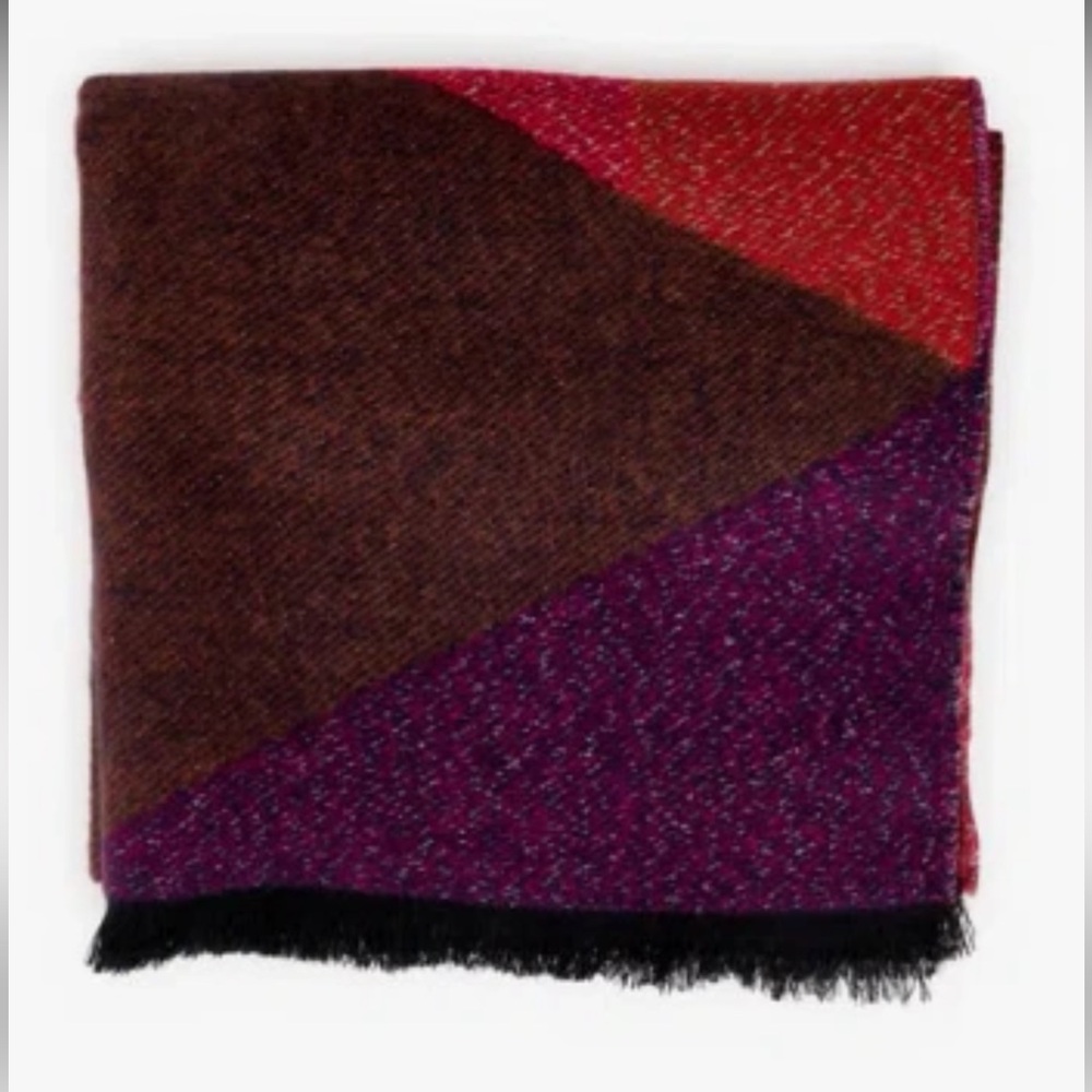 BCBGMaxAzria Multicolor Geometric Scarf